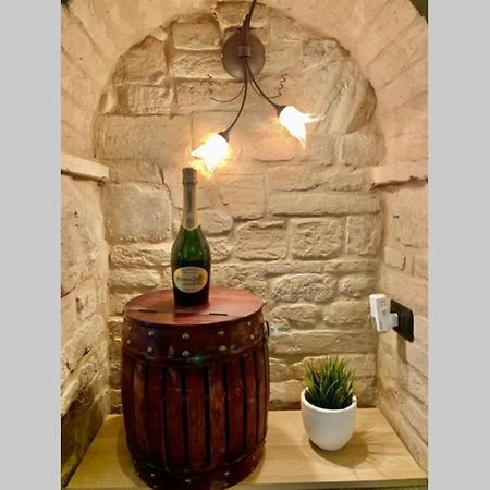 MonterubbianoLa Grotta - Casa Con Grotta Sotterraneaアパートメント エクステリア 写真